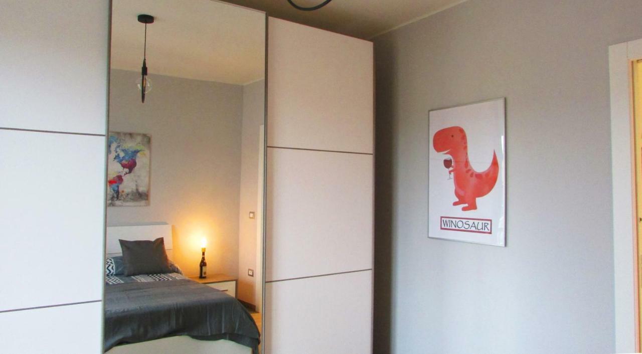 Vinhome Bilocale Con Garage Privato Alba Centro Kültér fotó