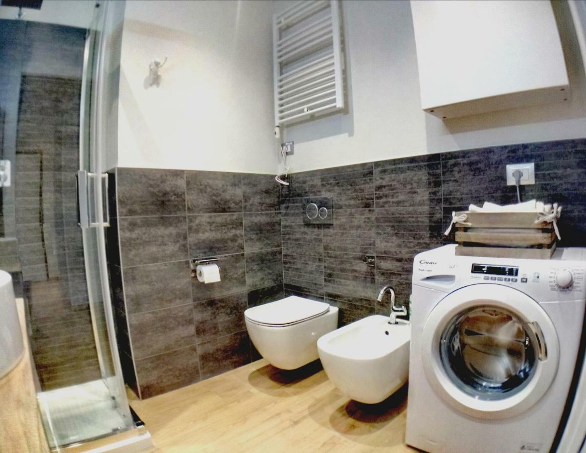 Vinhome Bilocale Con Garage Privato Alba Centro Kültér fotó